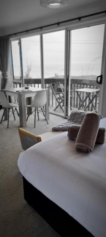 Kaka Point Spa Accommodation - Catlins Bagian luar foto
